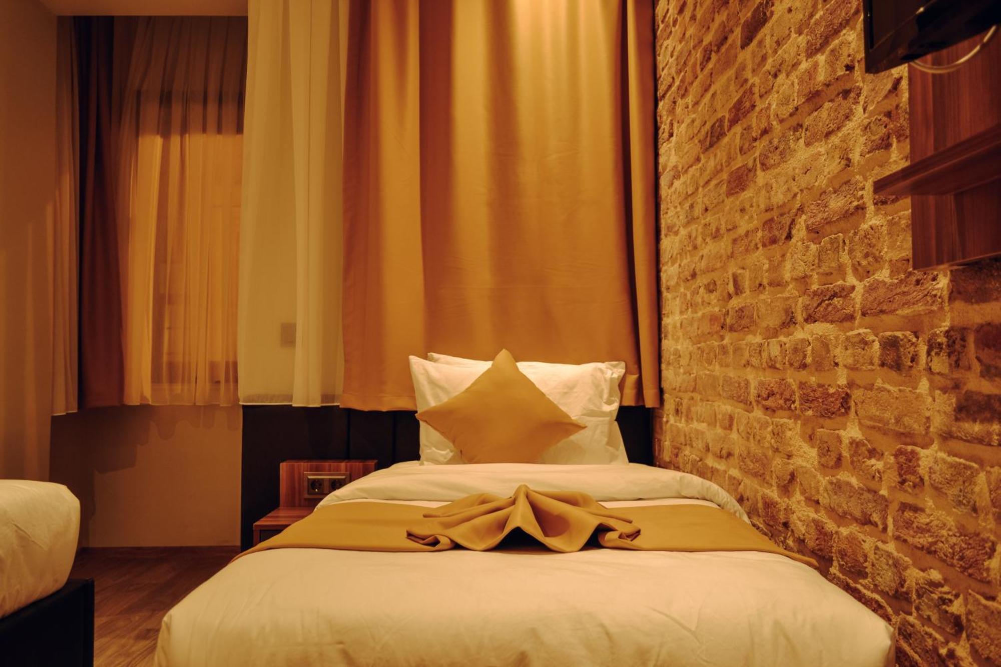 Galata Calm Tale Hotel Стамбул Екстер'єр фото