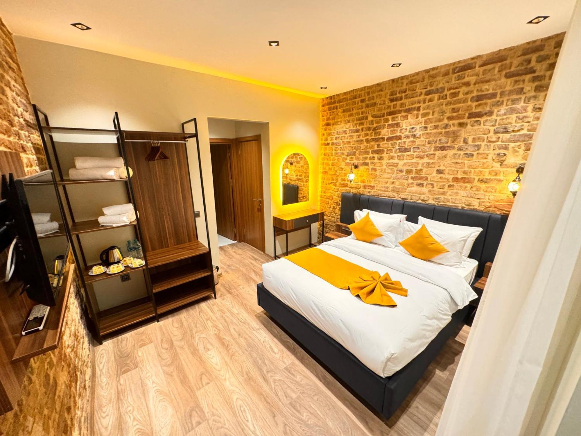 Galata Calm Tale Hotel Стамбул Екстер'єр фото